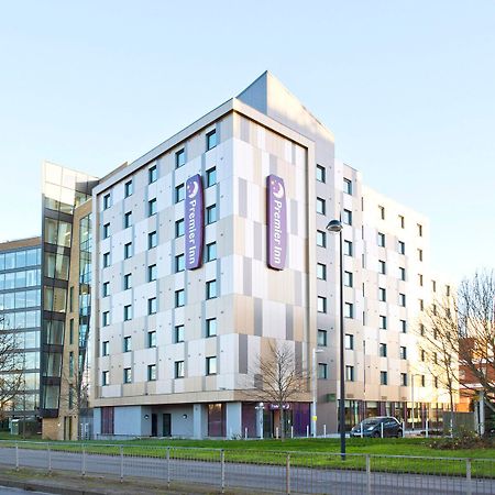 Premier Inn Maidenhead Town Centre Exterior photo